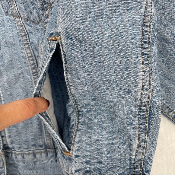 ~Levi's Women's 90's Trucker Jacket NWT M - Picture 5 of 7